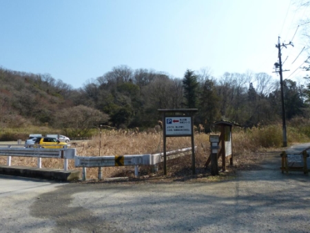 海上の森駐車場